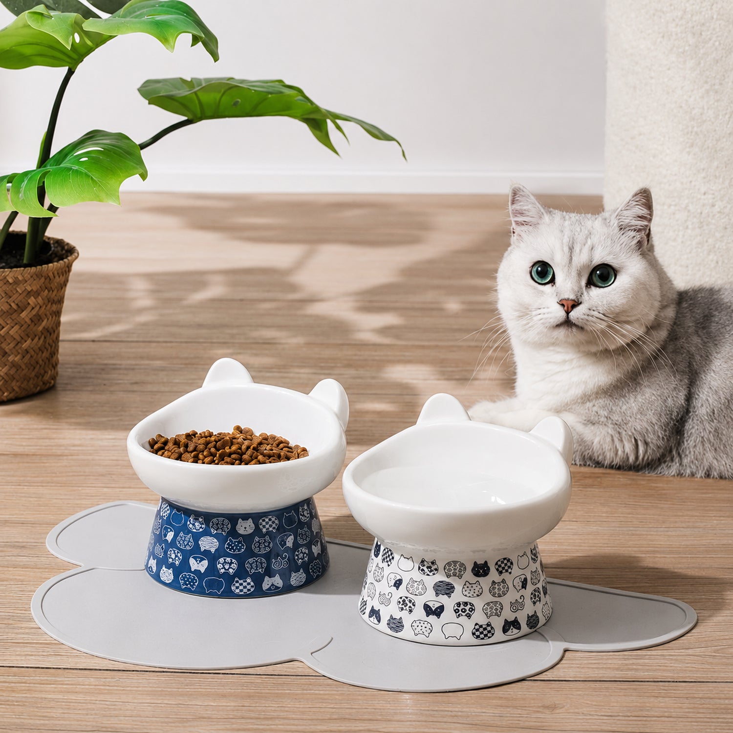 Raised Ceramic Cat Bowl | Japanese-Style 300 ml Feeder | Stable Easy-Clean Design