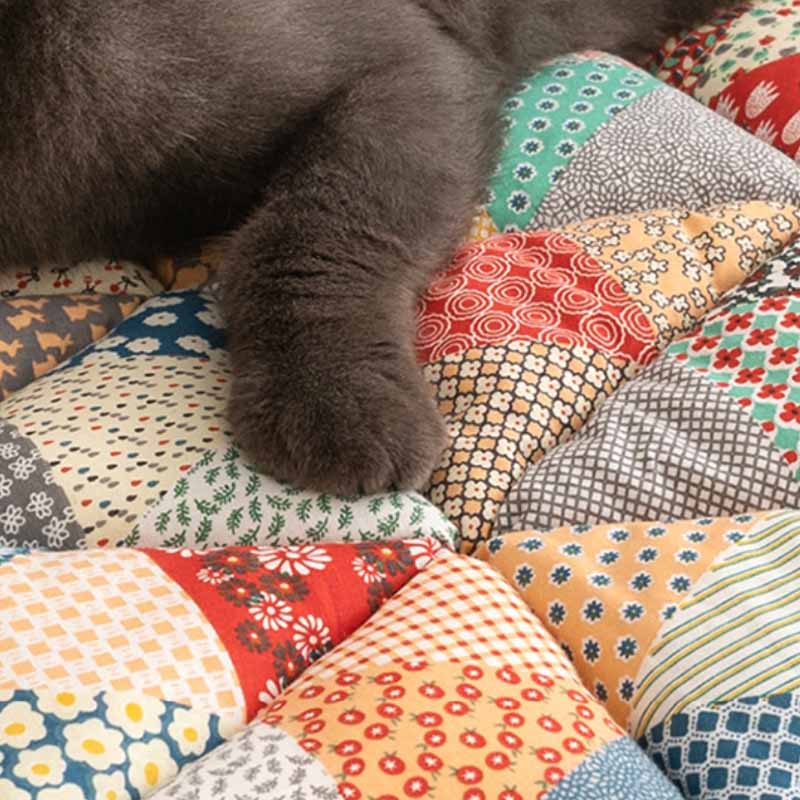 Floral Cotton Sofa Cover | Quilted Non-Slip Protective Couch Mat | Woofing Deals