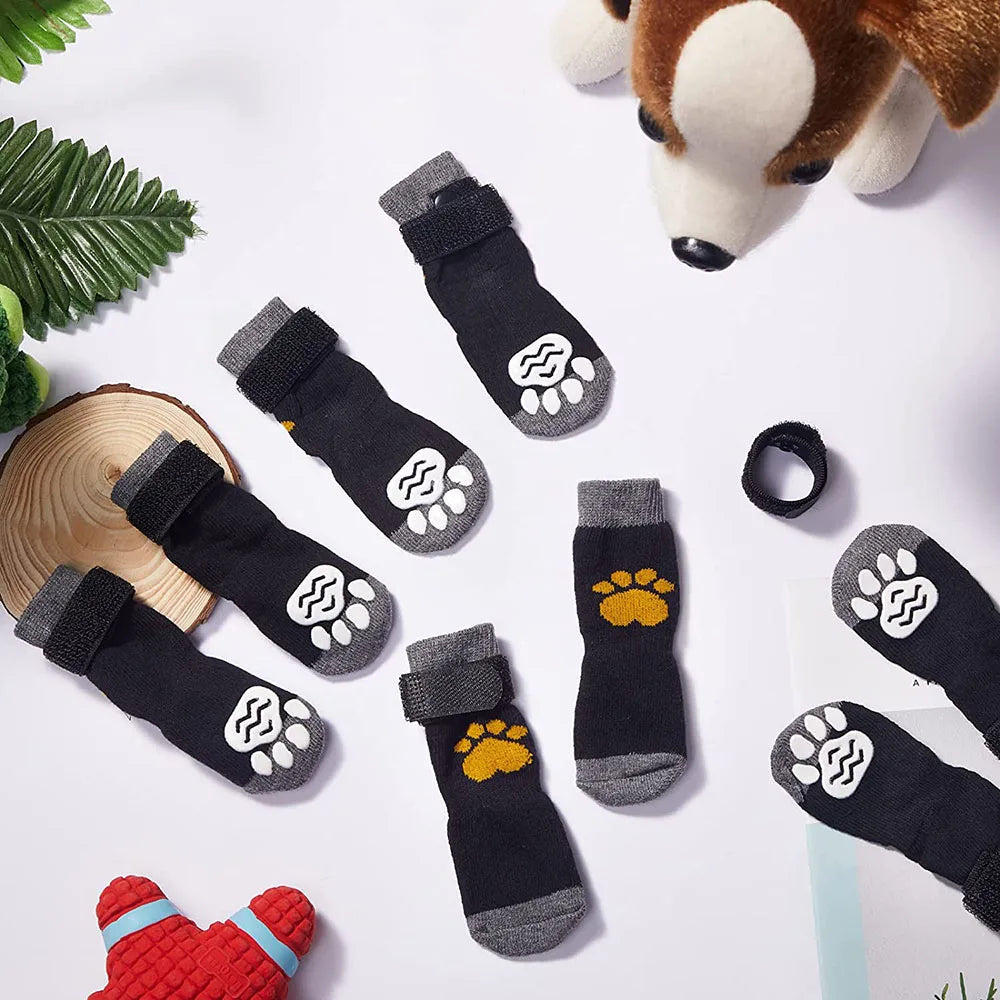 Dog Anti-Slip Socks | Knitted Breathable Fabric | Rubber Grip Indoor Paw Protectors | Sizes S–L | Woofing Deals