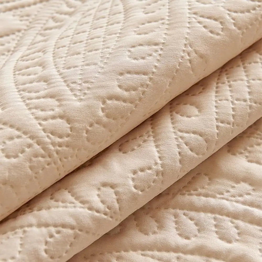 Water-Repellent Sofa Protector | Soft Brushed Polyester | Non-Slip Cover