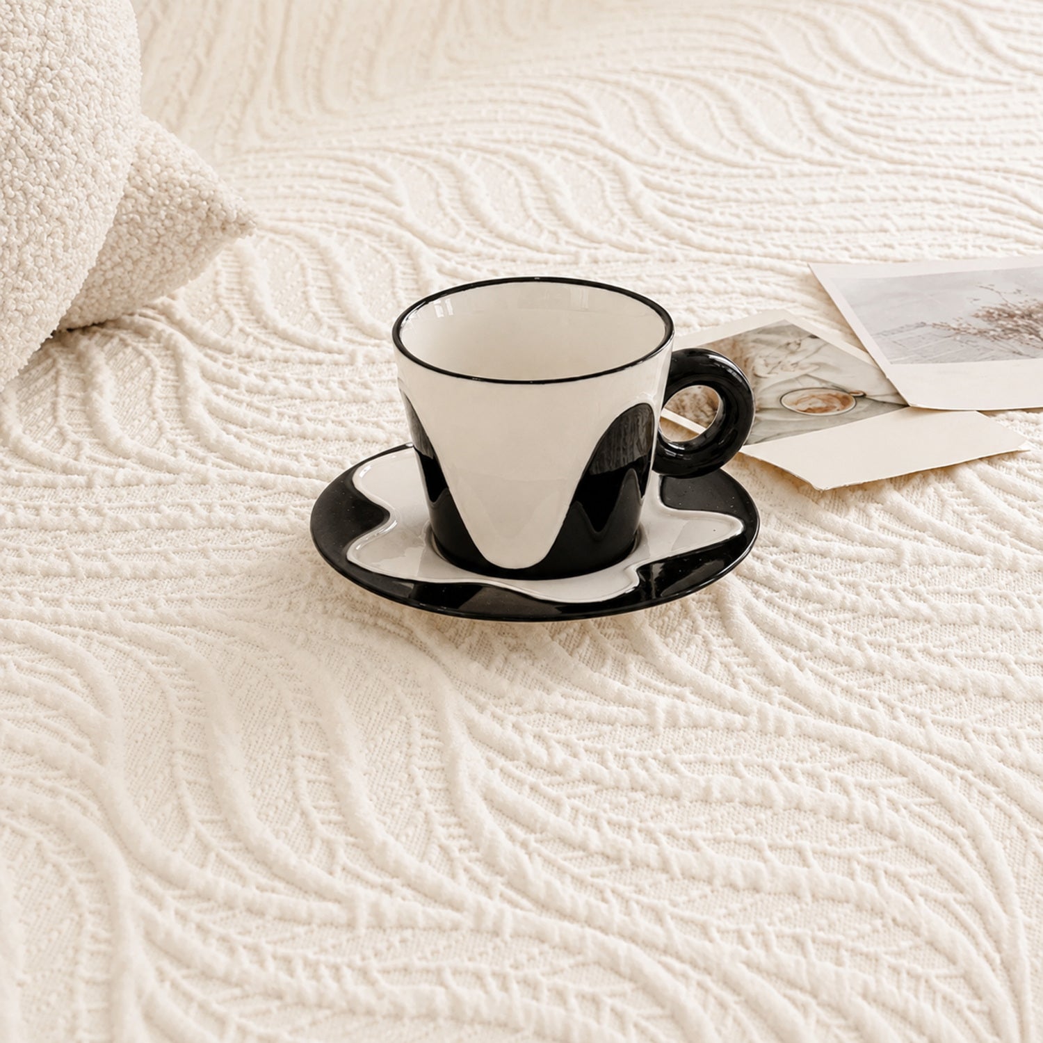 Ripple Weave Sofa Throw | All-Season Anti-Scratch Machine-Washable