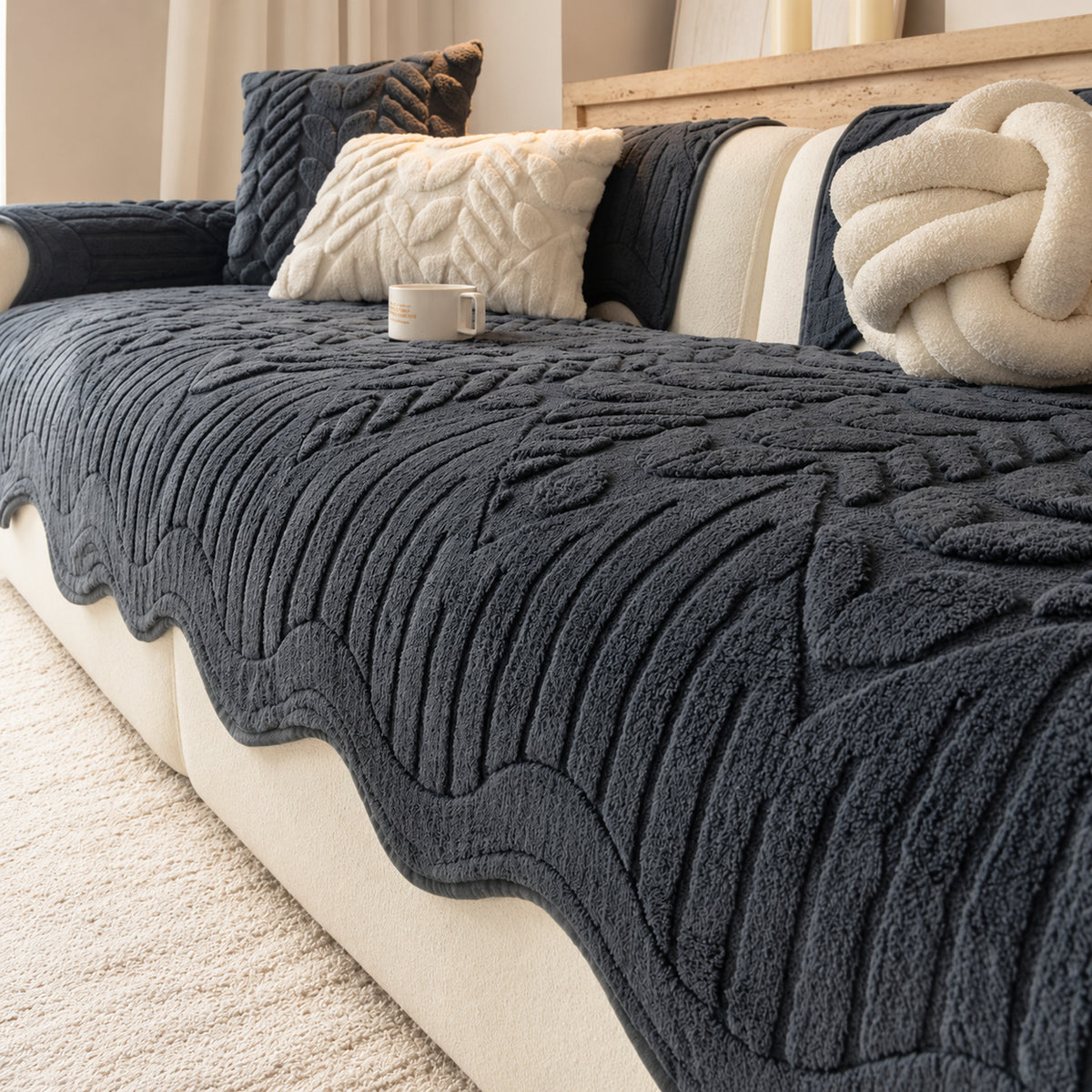 Leaf-Pattern Soft Fleece Sofa Cover | Non-Slip & Machine Washable