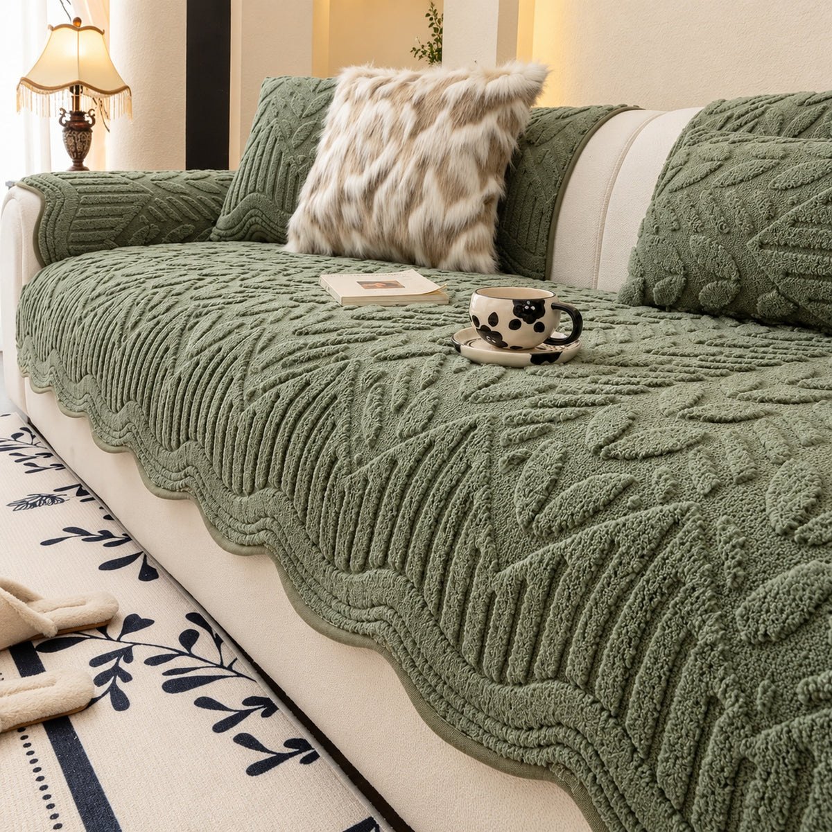 Leaf-Pattern Soft Fleece Sofa Cover | Non-Slip & Machine Washable