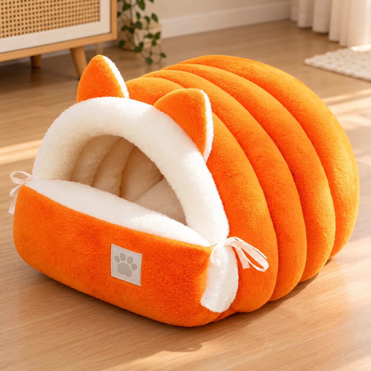 Cat Bed | Soft Fleece Winter Cave with Cat-Ear Design