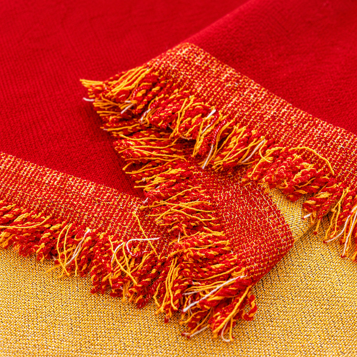 Christmas Sofa Throw | Red Snowflake Sofa Cover with Fringed Edge