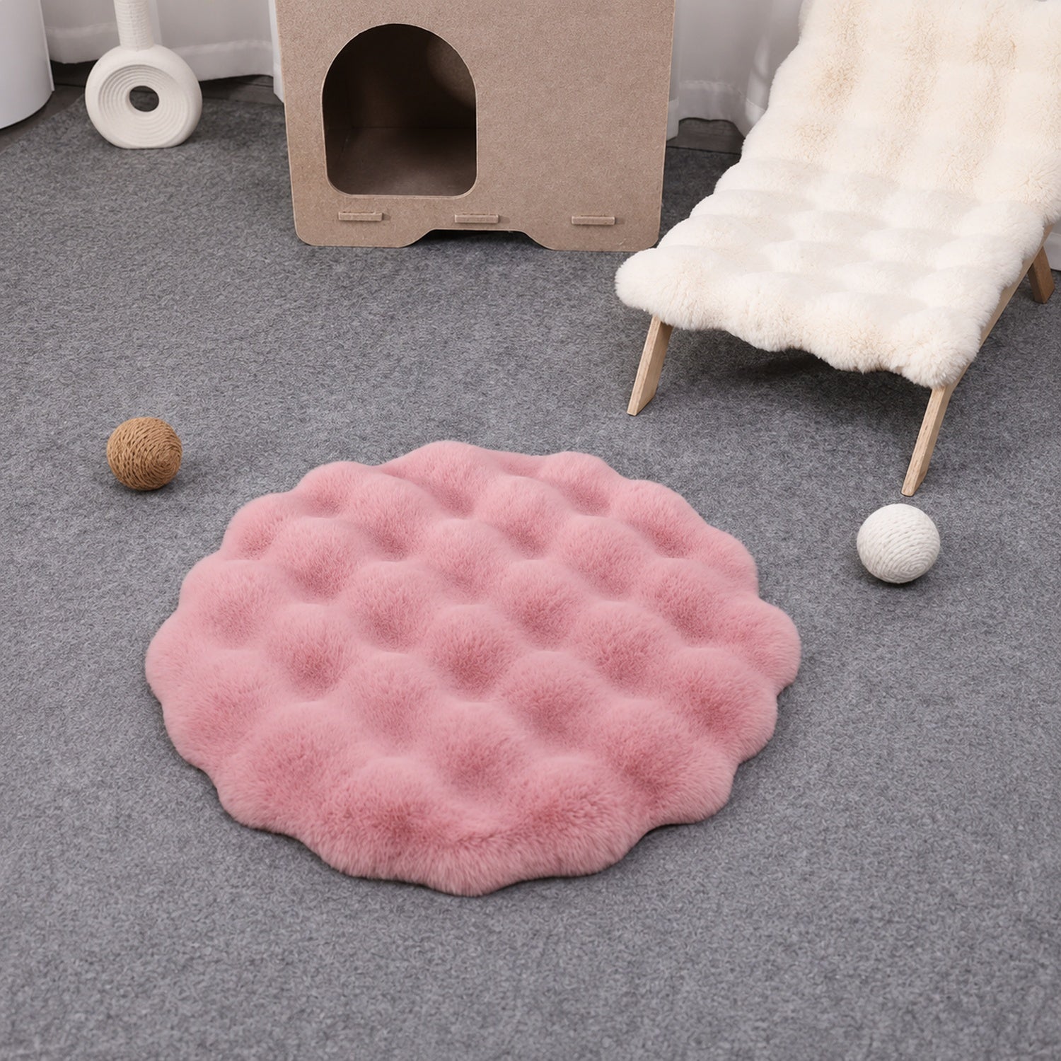 Flower Pet Mat | Thick Plush Round Bed | Washable Anti-Slip Cushion for Cats & Dogs
