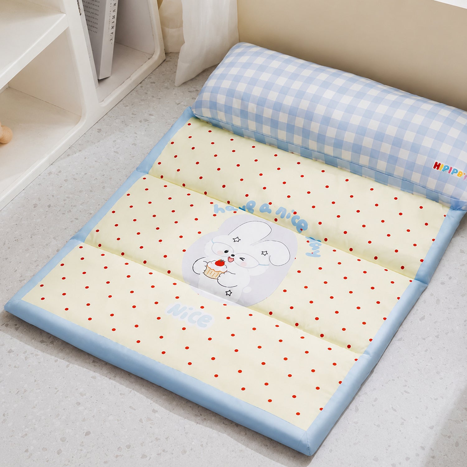 Foldable Pet Mat | Cooling Twill Fabric | Waterproof Anti-Scratch Dog & Cat Bed