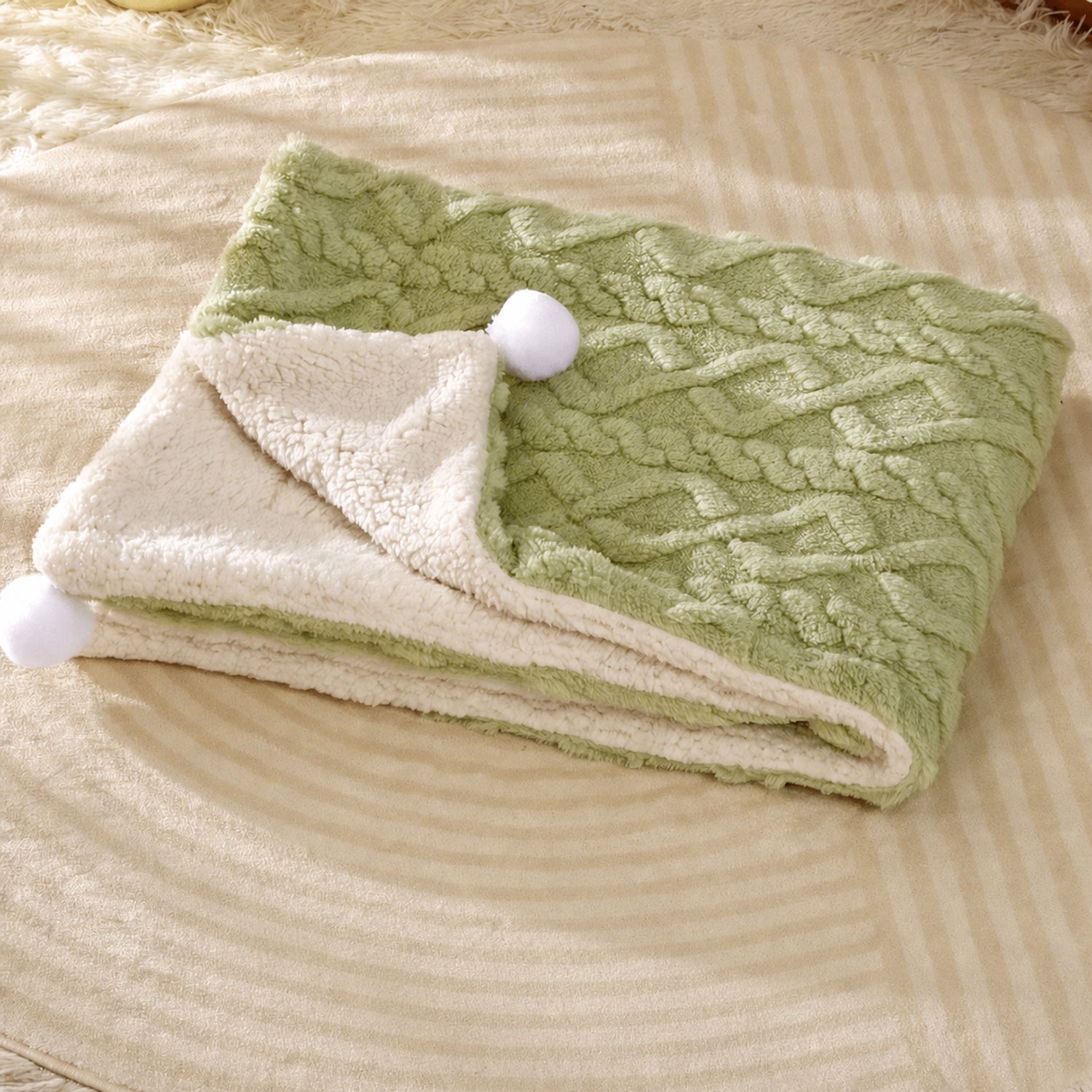 Reversible Plush Pet Blanket | Warm Washable Winter Mat for Dogs & Cats