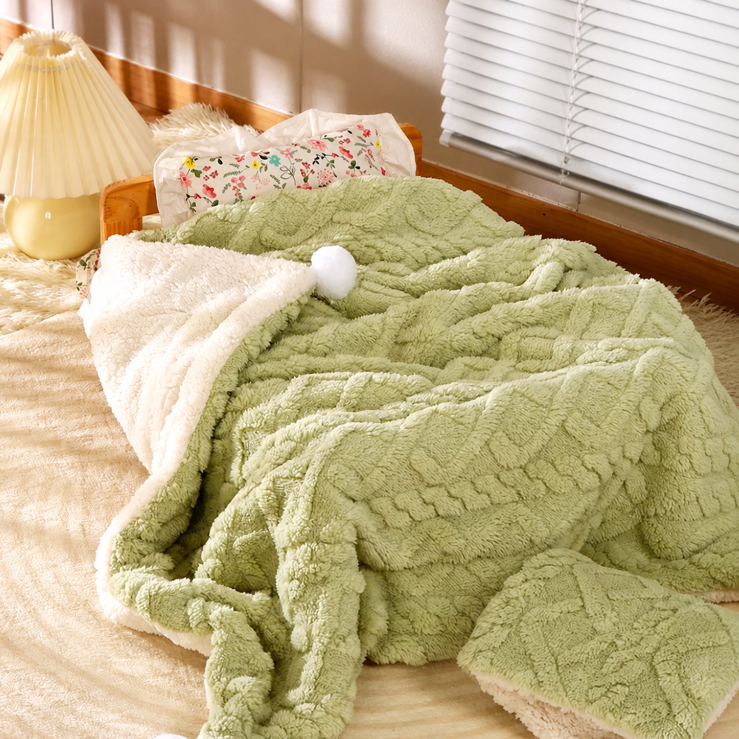 Reversible Plush Pet Blanket | Warm Washable Winter Mat for Dogs & Cats