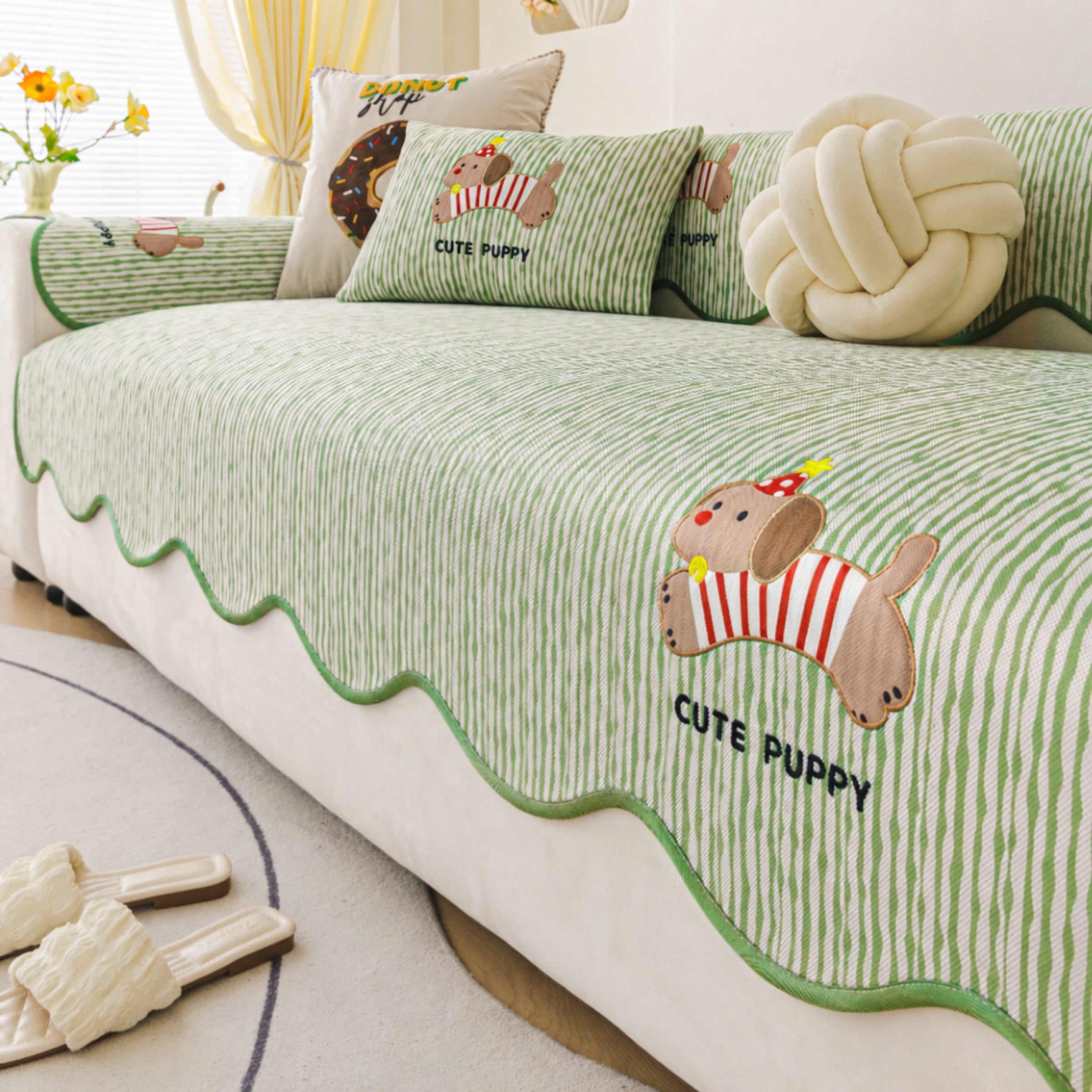 Puppy Cooling Sofa Cover | Anti-Scratch Non-Slip | Machine Washable Pet Protector