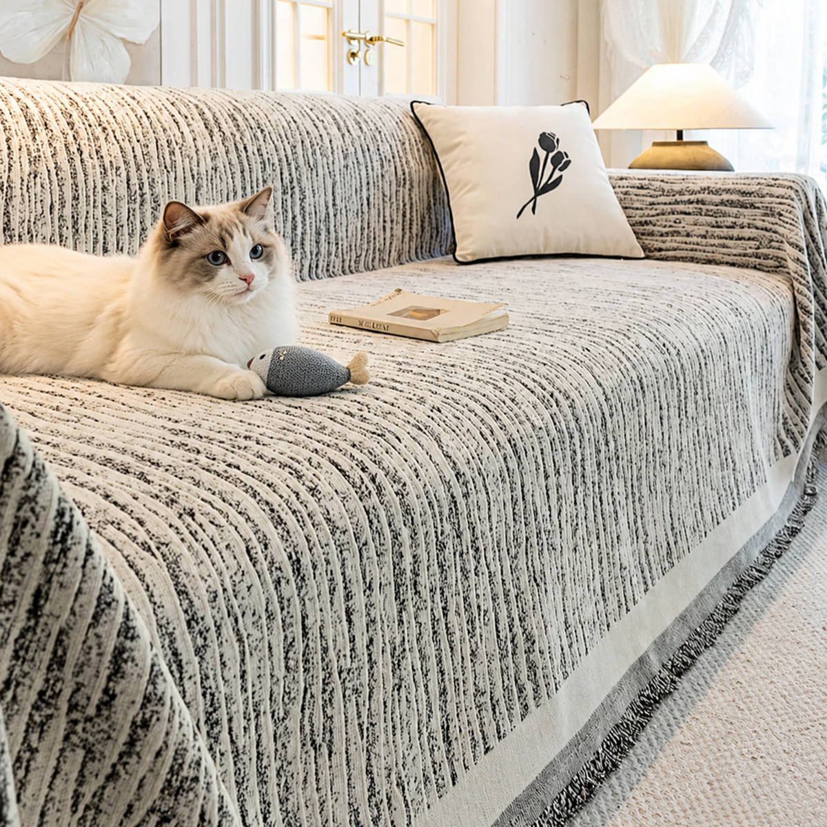 Textured Chenille Sofa Throw | Scratch-Resistant Machine-Washable Sofa Protector
