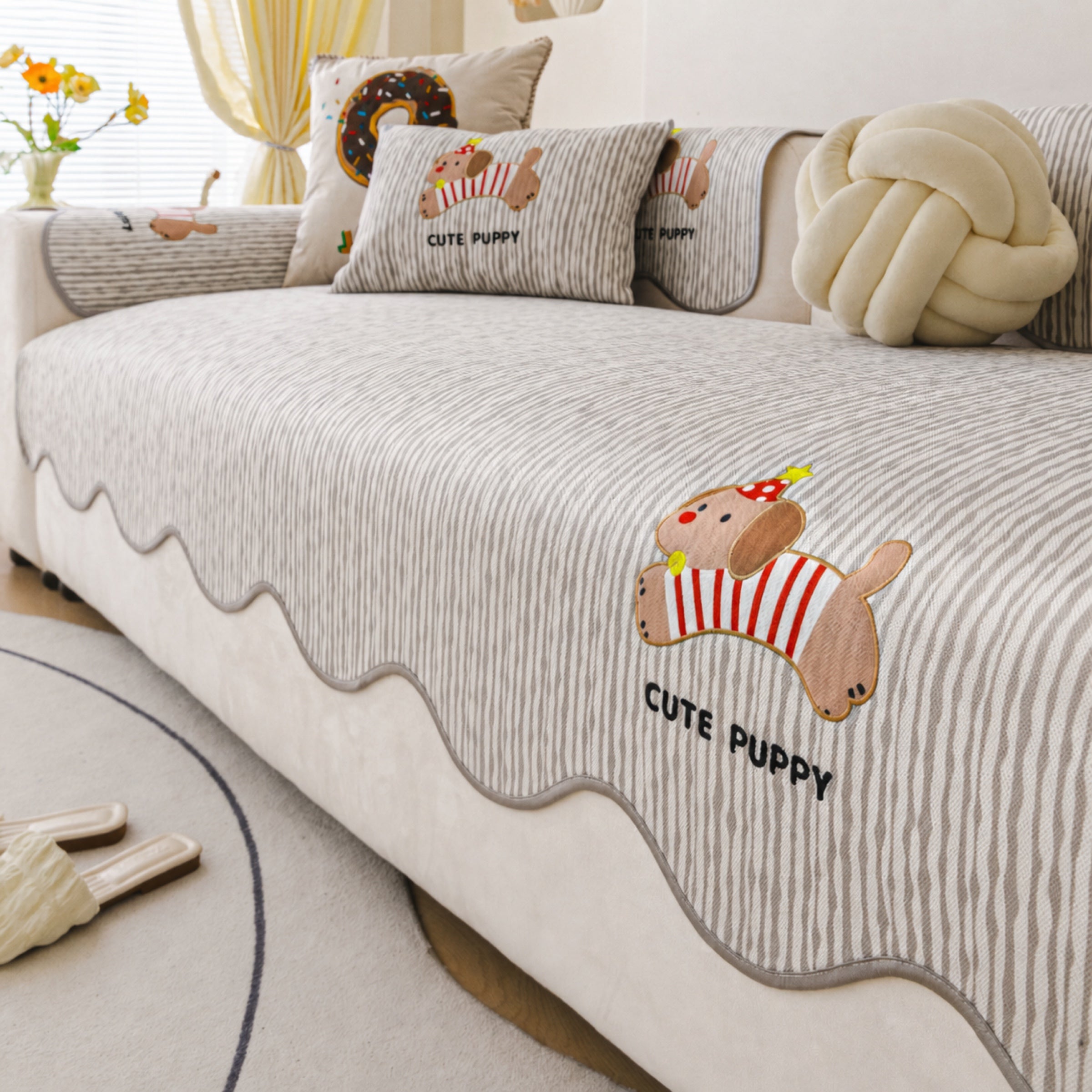 Puppy Cooling Sofa Cover | Anti-Scratch Non-Slip | Machine Washable Pet Protector